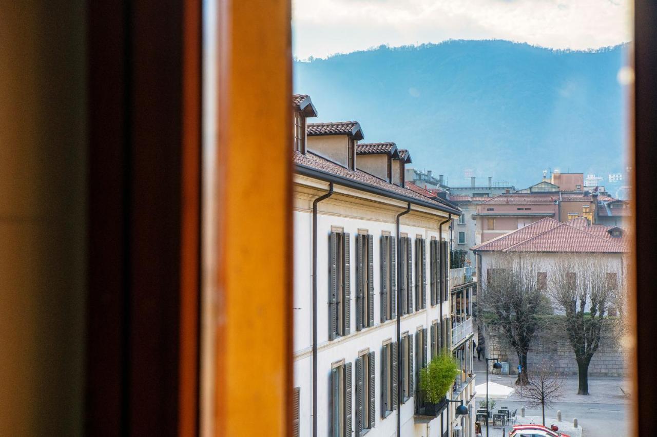 Apartment Piazza Roma By Quokka 360 - Historic Flat In The Centre Of Como Exterior foto